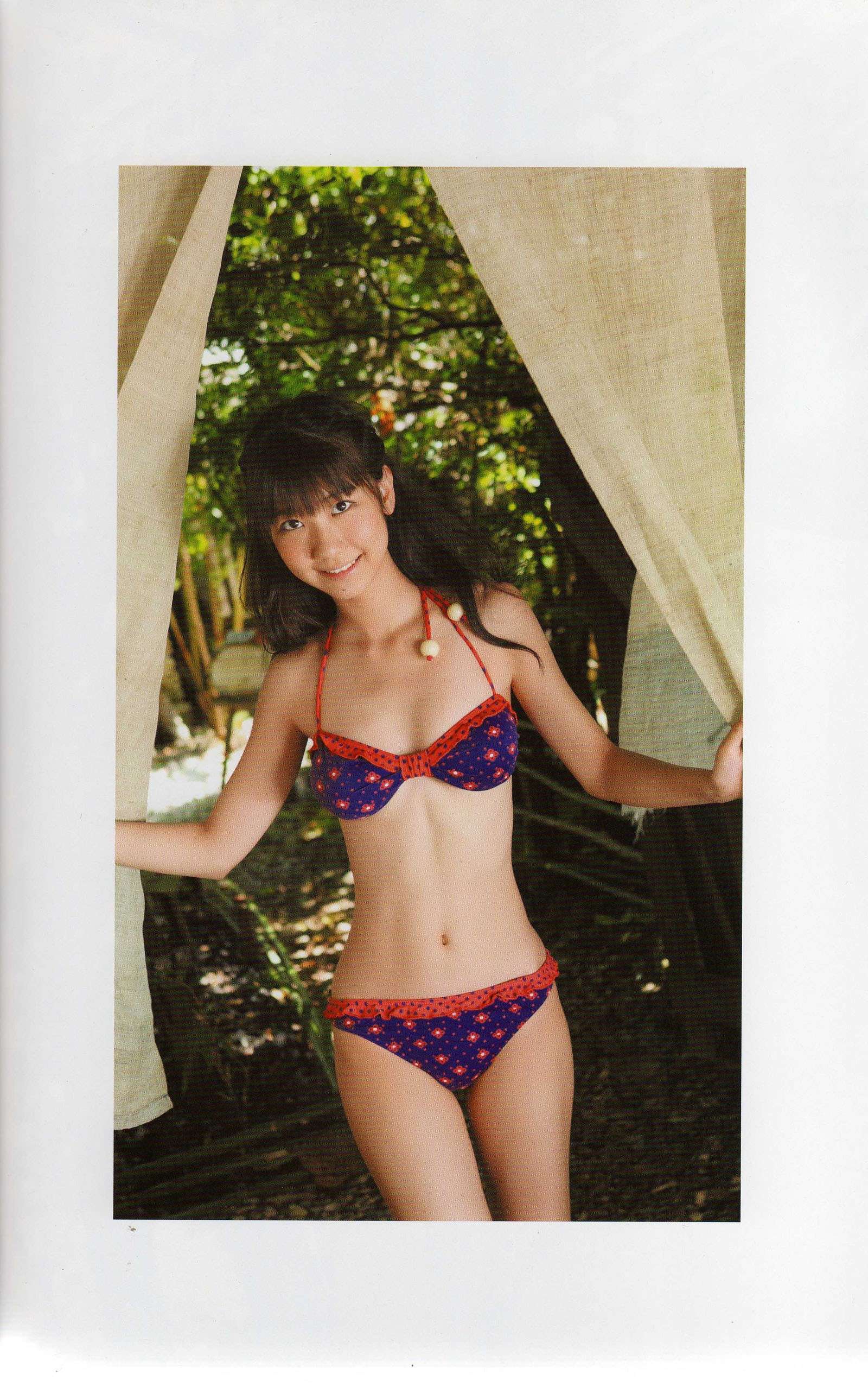 AK48 柏木由紀「以上、柏木由紀でしたっ」写真集